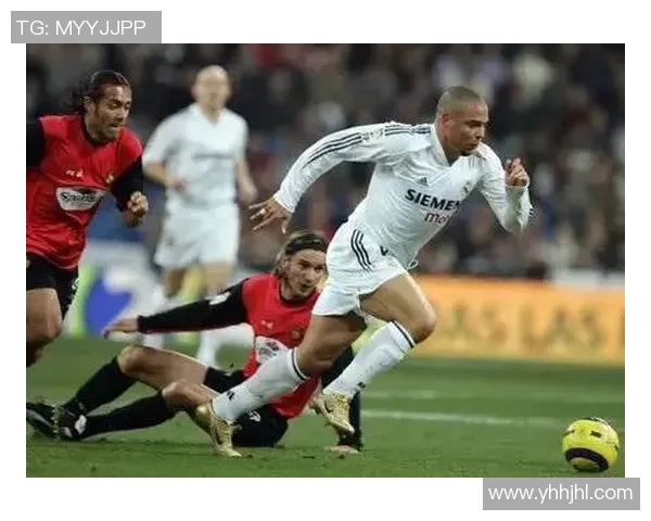 现代足球巨星英语风采解析 聚焦世界顶级球员的语言魅力与赛场表现